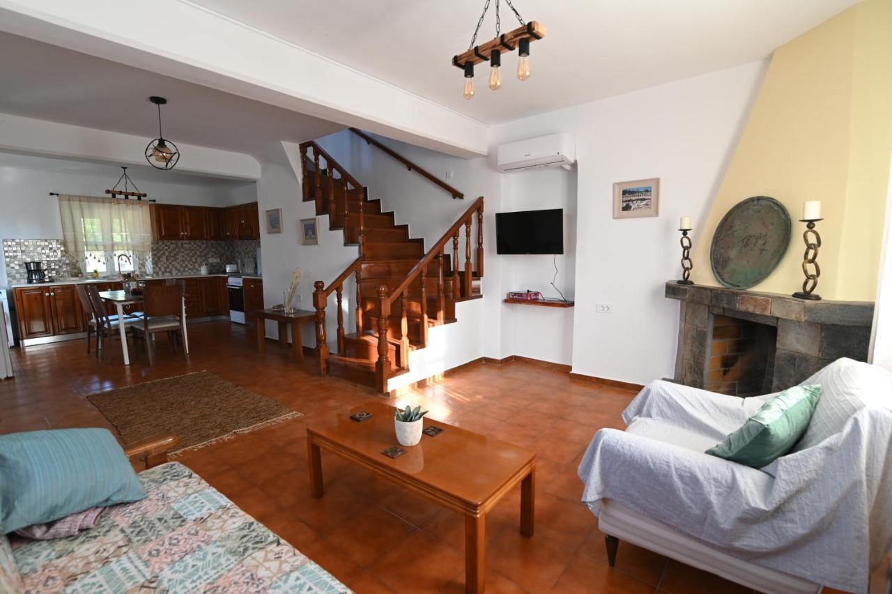 Traditional Kos Villa With Swimming Pool, Lawn Yard And Bbq Екстериор снимка