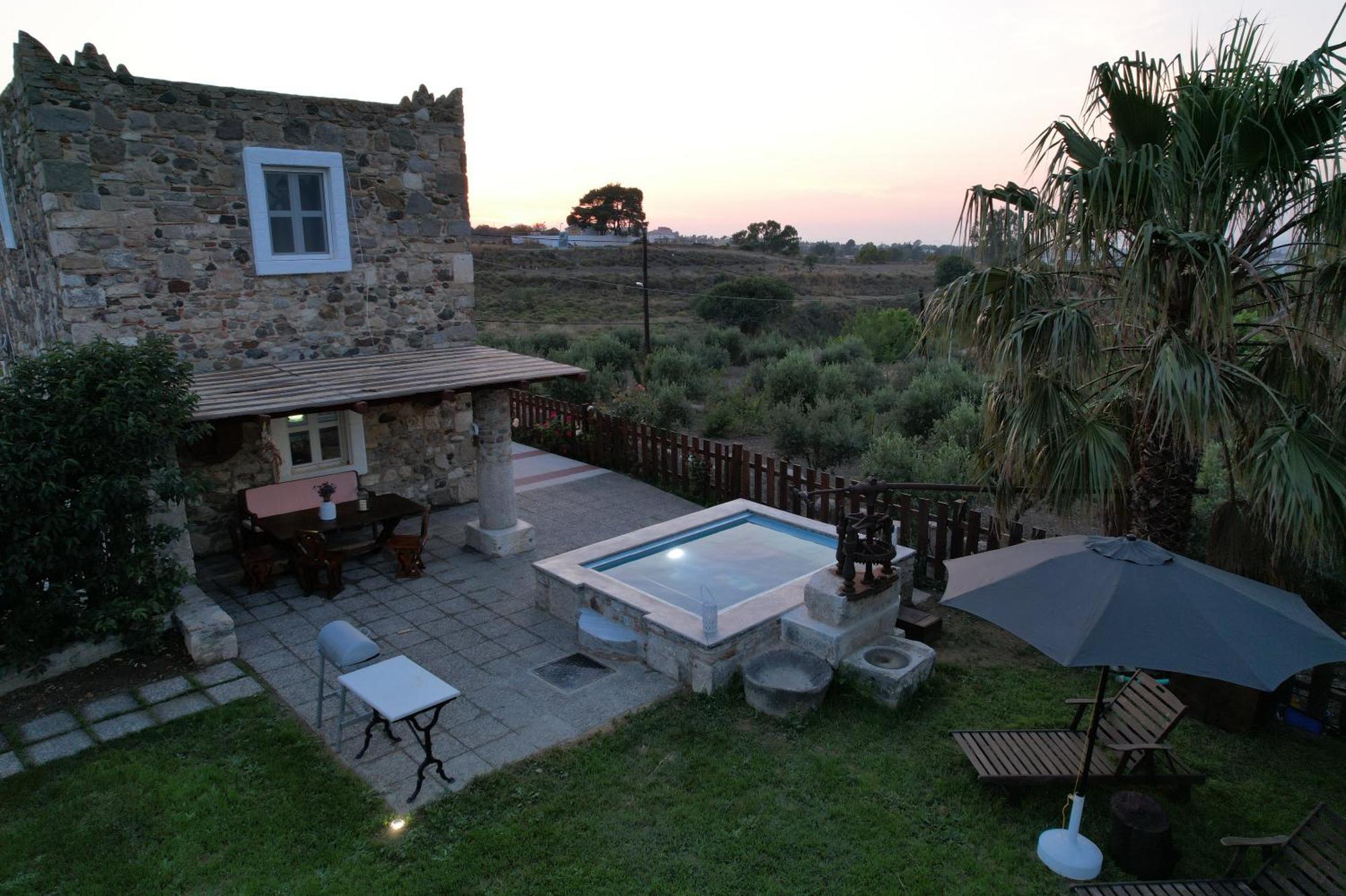 Traditional Kos Villa With Swimming Pool, Lawn Yard And Bbq Екстериор снимка